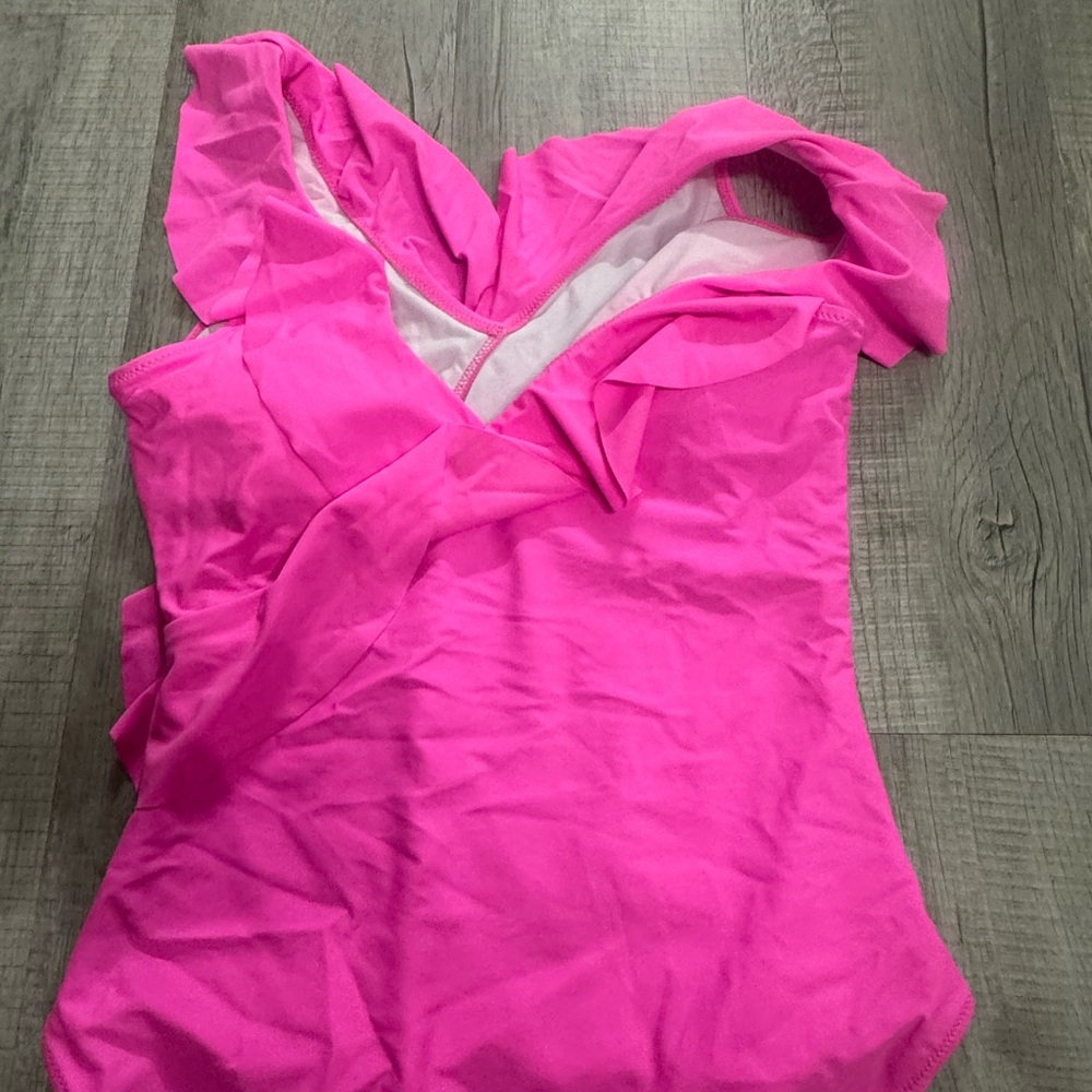 Vibrant Pink Ruffled One-Piece Swimsuit - Picture 6 of 8
